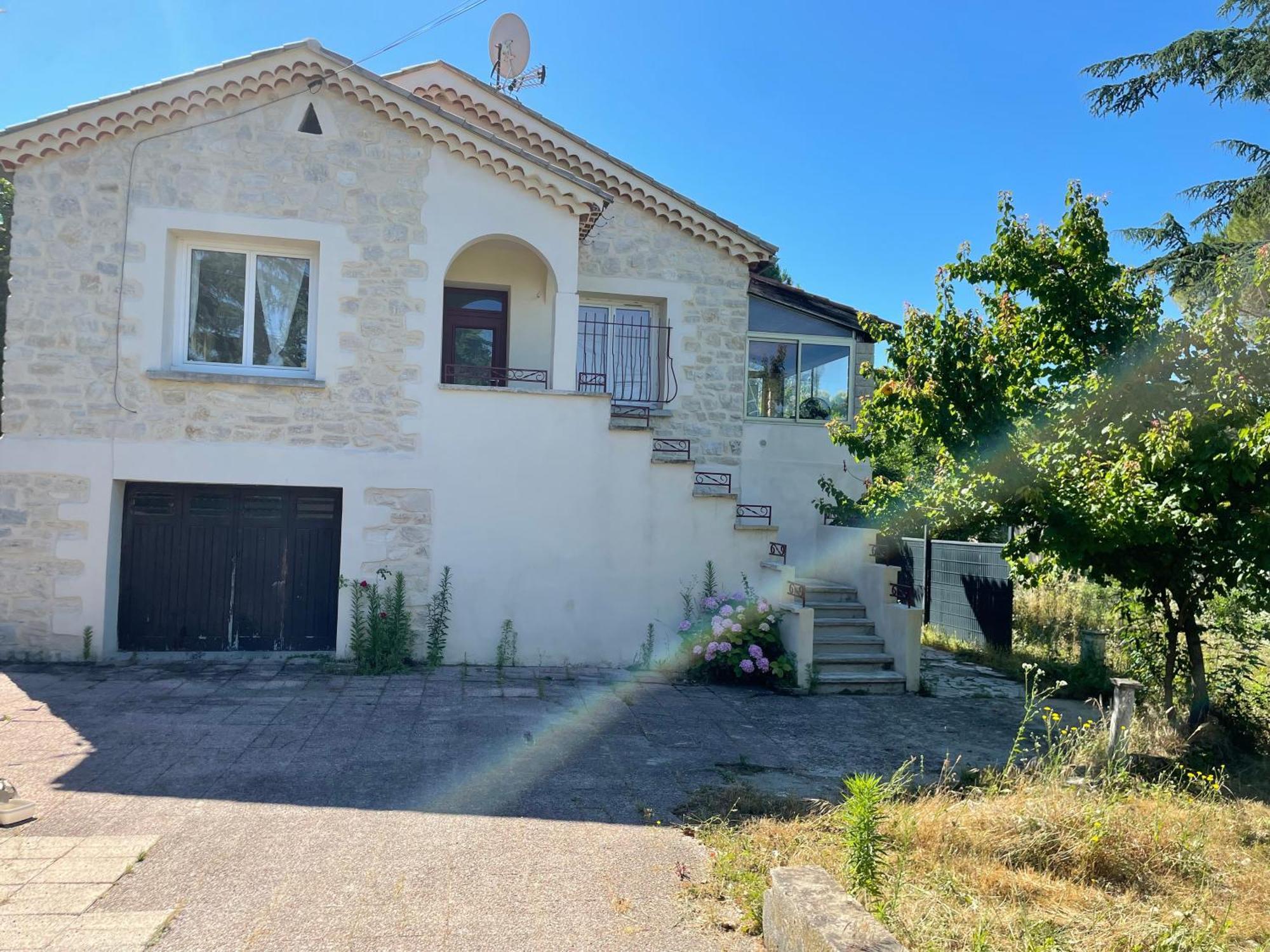 Appartement Au Calme Proche Centre Ales Exterior photo